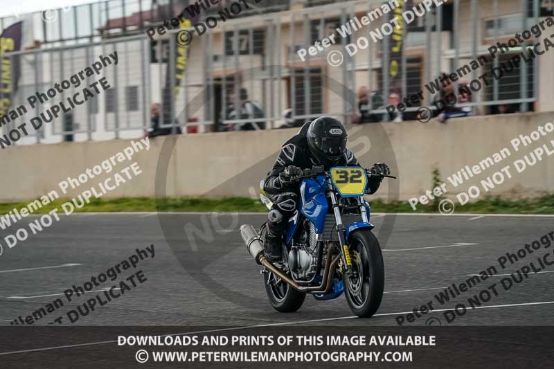cadwell no limits trackday;cadwell park;cadwell park photographs;cadwell trackday photographs;enduro digital images;event digital images;eventdigitalimages;no limits trackdays;peter wileman photography;racing digital images;trackday digital images;trackday photos